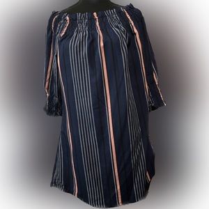 Women’s on or off the shoulder dress